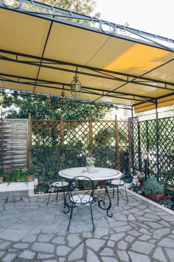B&B Fontanelle Romane Екстер'єр фото